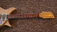 Rickenbacker 325V59 Hamburg maple neck.jpg